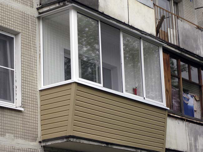 Сколько стоит застеклить балкон 3 метра по цене от производителя Бронницы