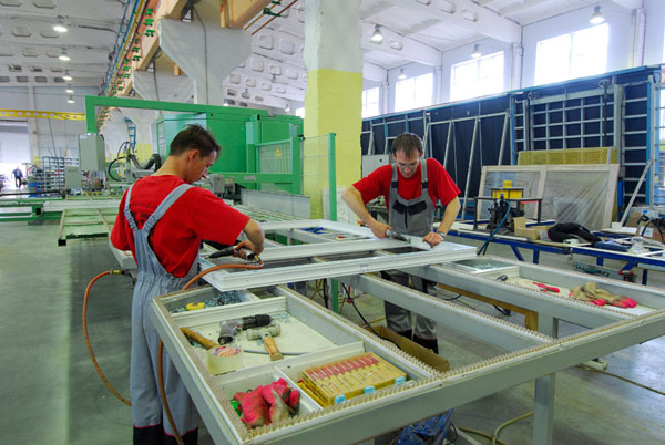 Фирма по остеклению балконов в Бронницы и Московской области Бронницы